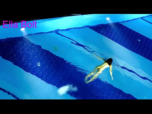 ❤️ I can't stop watching, young blonde caught swimming nude in ELLA BOLT resort pool ️ Just porn at porn en-us.pornplaybb.ru ﹏
